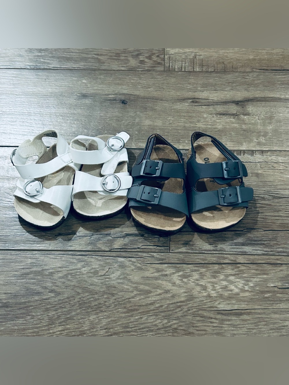 Two Pair Old Navy Double Strapped Sandals For Baby 0-3mo Gray And White